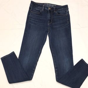 Dark wash American Eagle Jeans